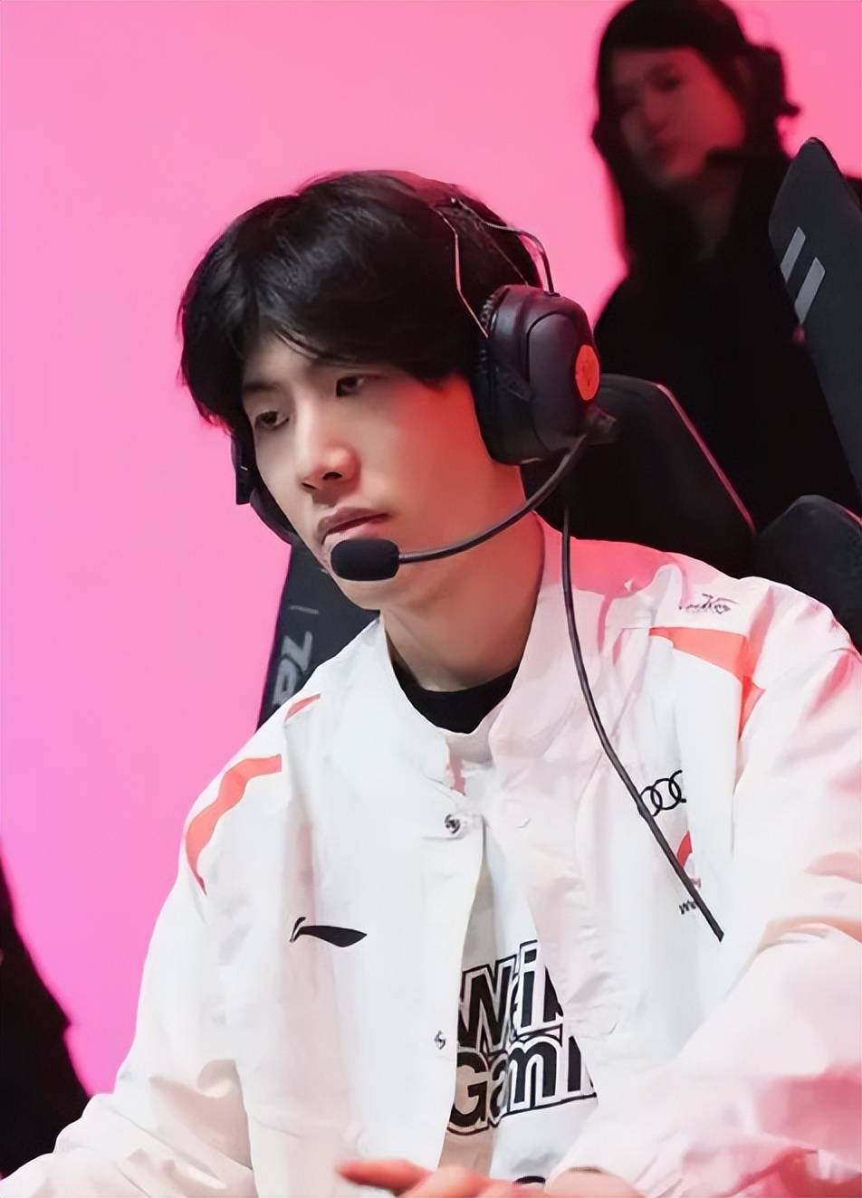 特别是在年 特别是在年