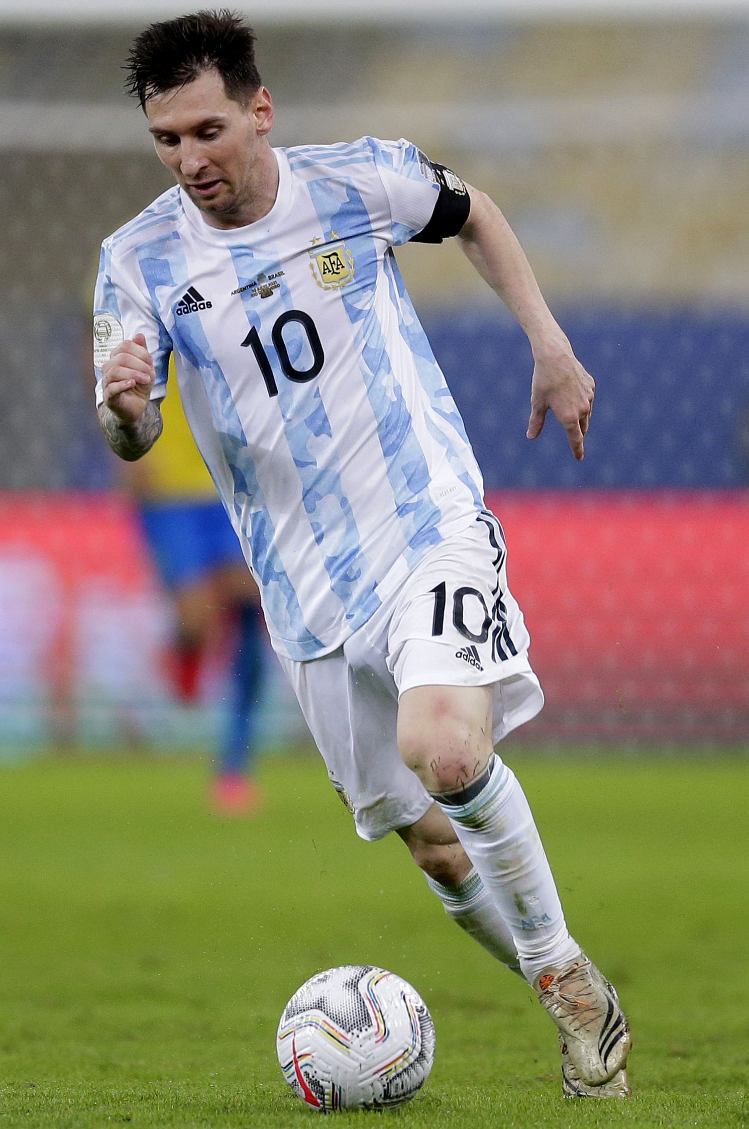 供足够的持 供足够的持